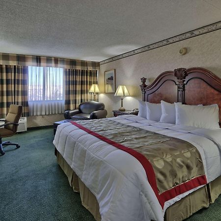Ramada By Wyndham Albuquerque Midtown Otel Dış mekan fotoğraf