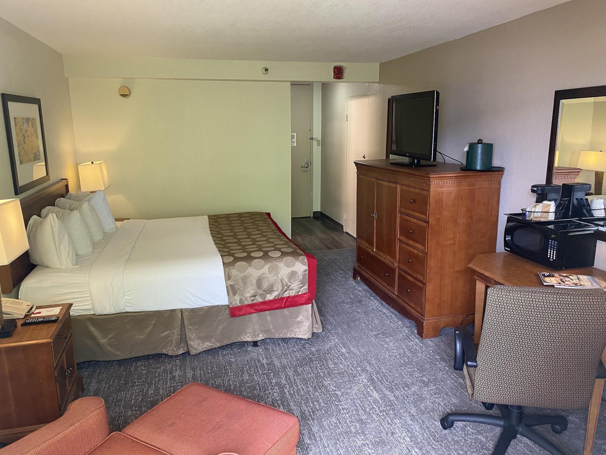 Ramada By Wyndham Albuquerque Midtown Otel Dış mekan fotoğraf